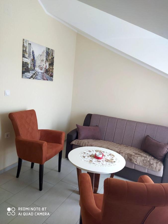 Apartmani Popovic V&A Tivat Exterior foto